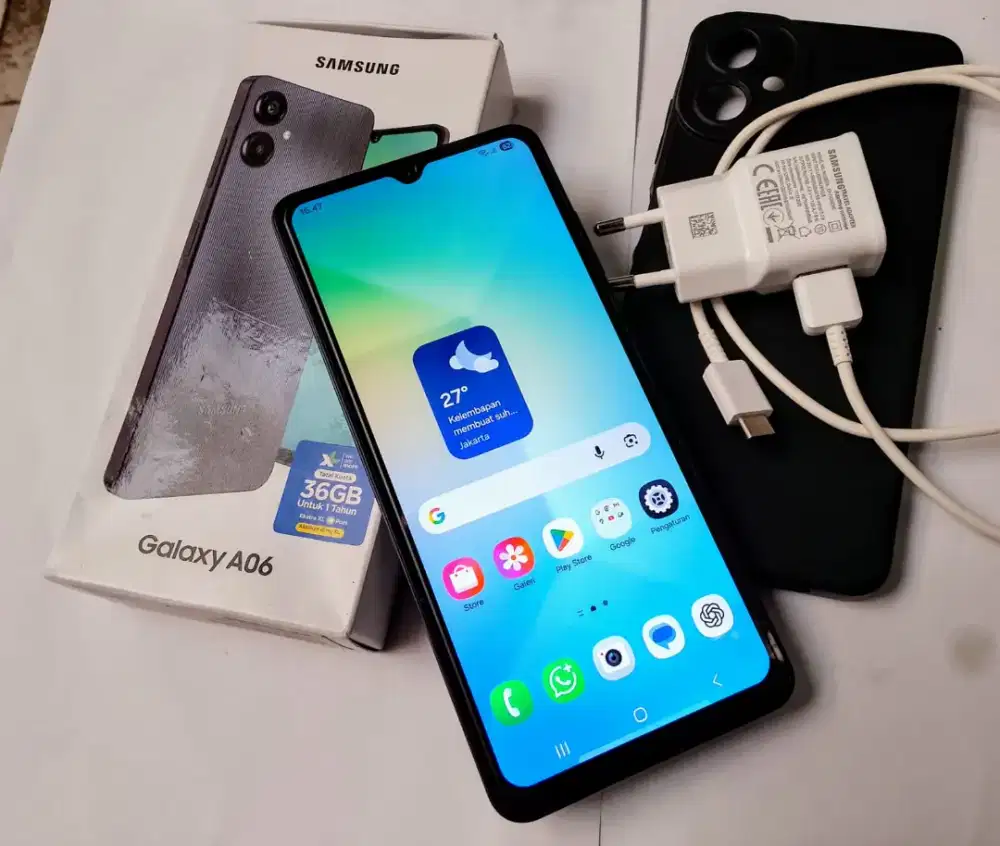 Samsung A06 4G Ram 4+4/64, Fingerprint, kamera 50Mp (Fullset)