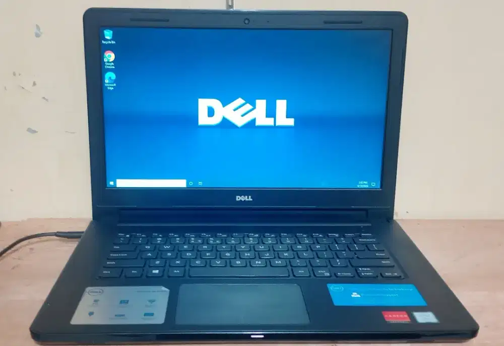 Laptop dell Inspiron 14 3000 i7 gen 8 HDD 1tb ram 4gb siap pakai