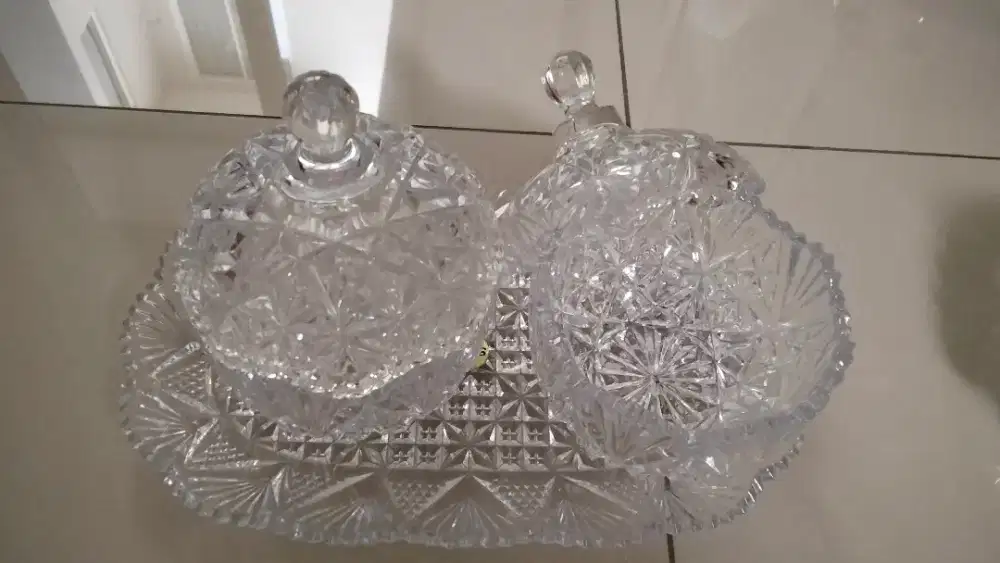 Toples beling kristal