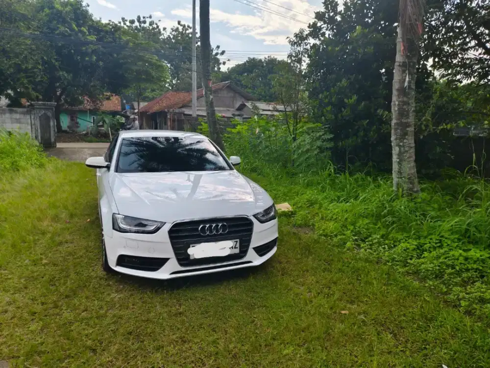Audi A 4 1.8 AT tahun 2012