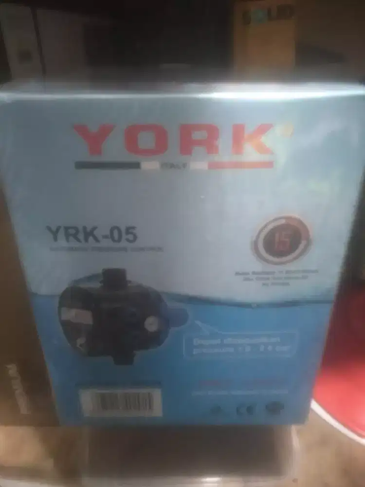 Automatic pressure control