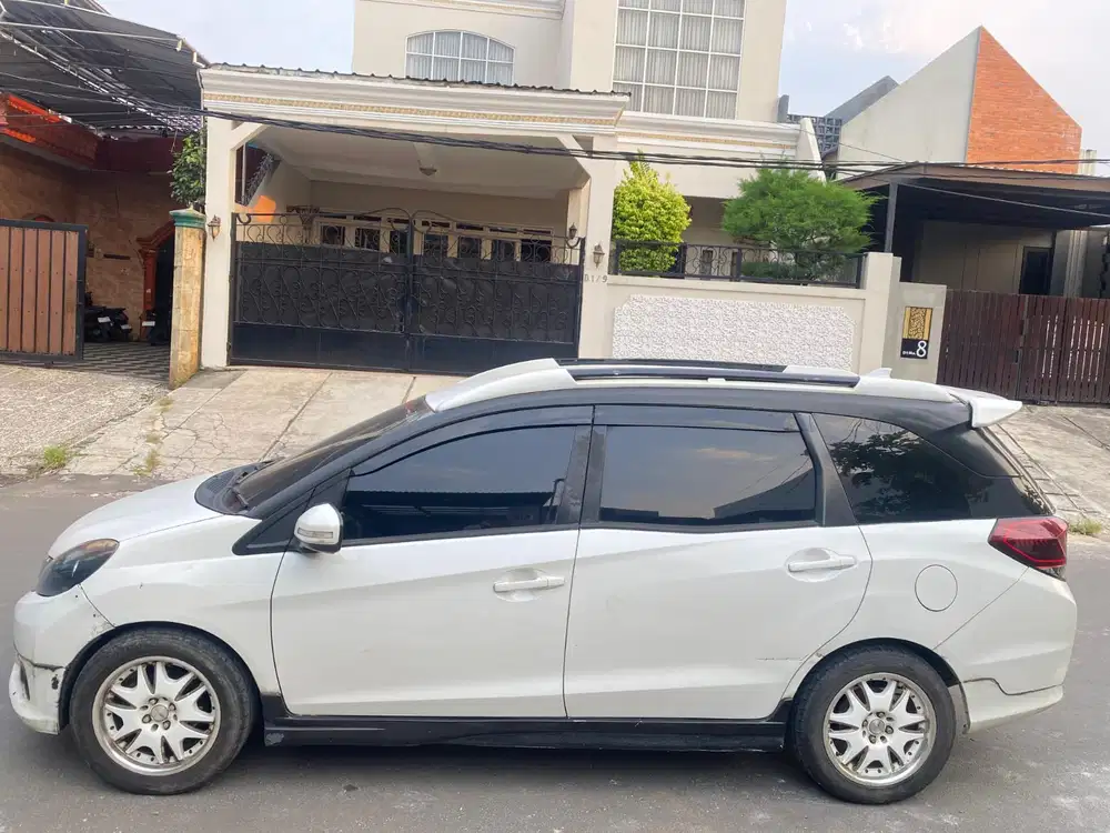 Honda Mobilio 2014 Bensin