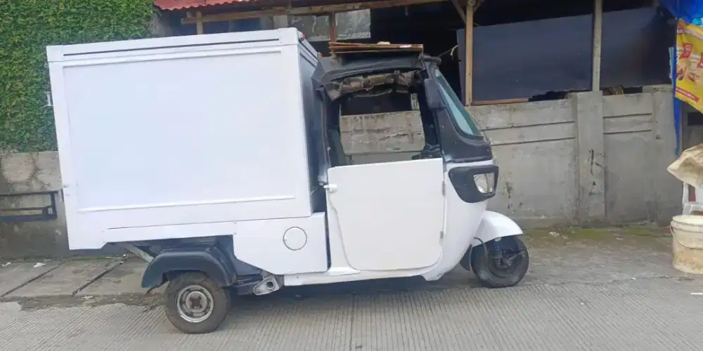 Motor tvs cargo box bajai