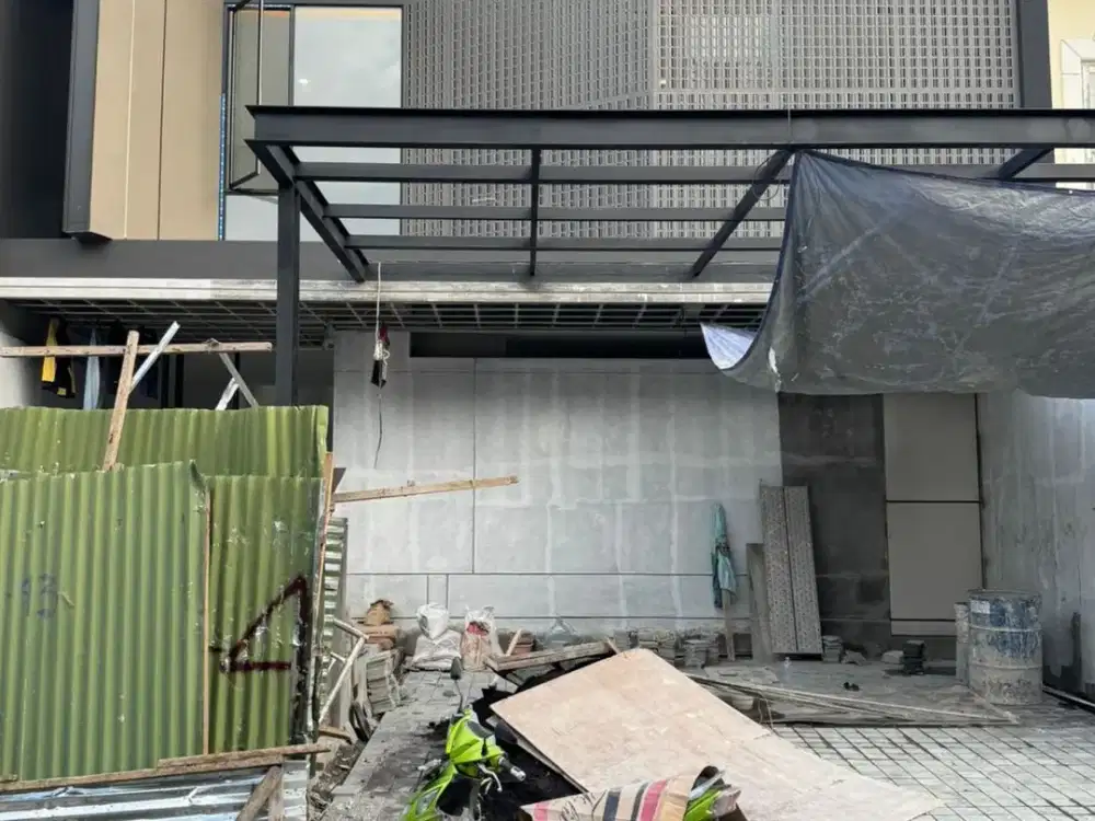 Jual rumah baru pakuwon city surabaya timur San Diego