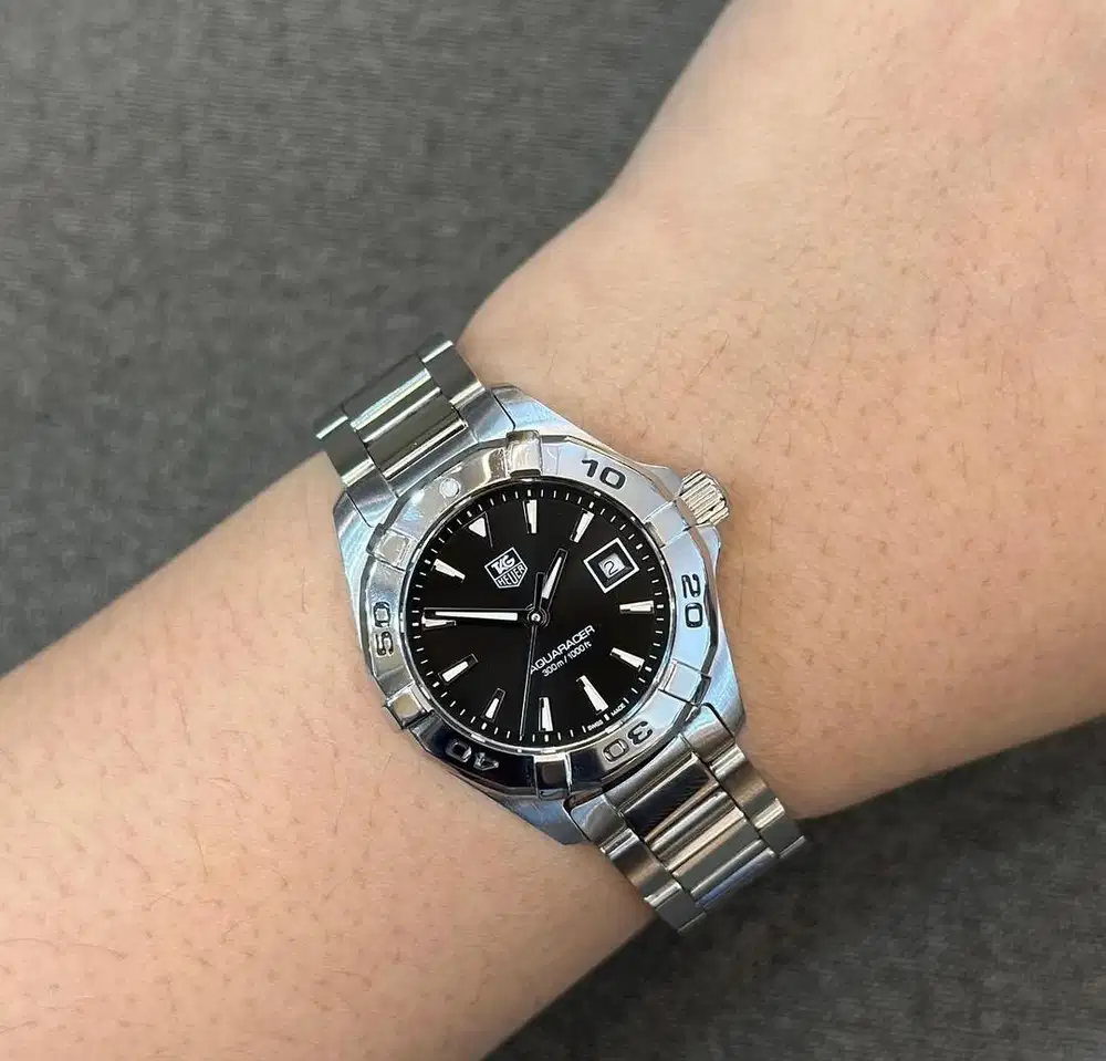 Tag heuer Aquaracer black dial 34'mm