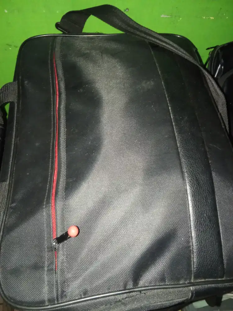 Tas kerja masih bagus