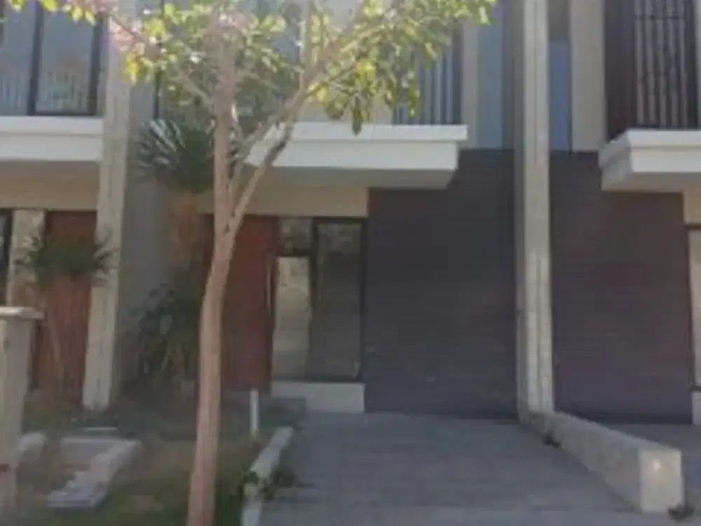 Rumah 2 lantai mewah di Citraland
