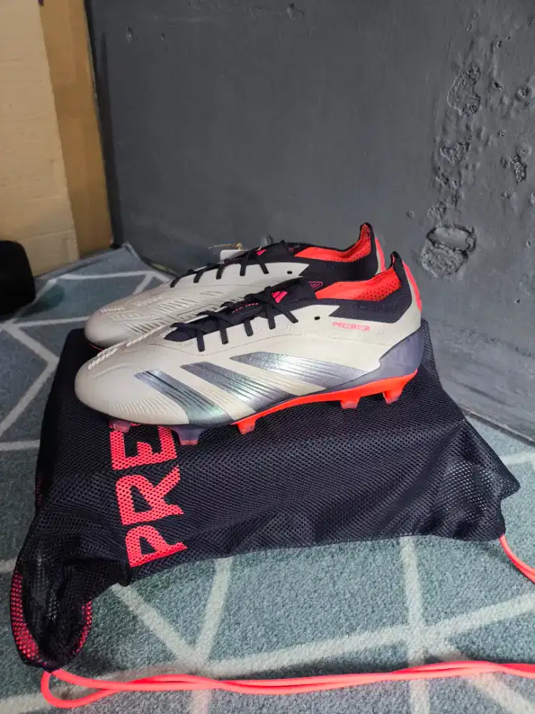 SEPATU BOLA ADIDAS PREDATOR ELITE FG