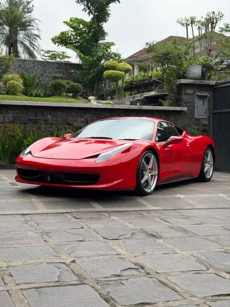 Ferrari 458 italia 2012 merah