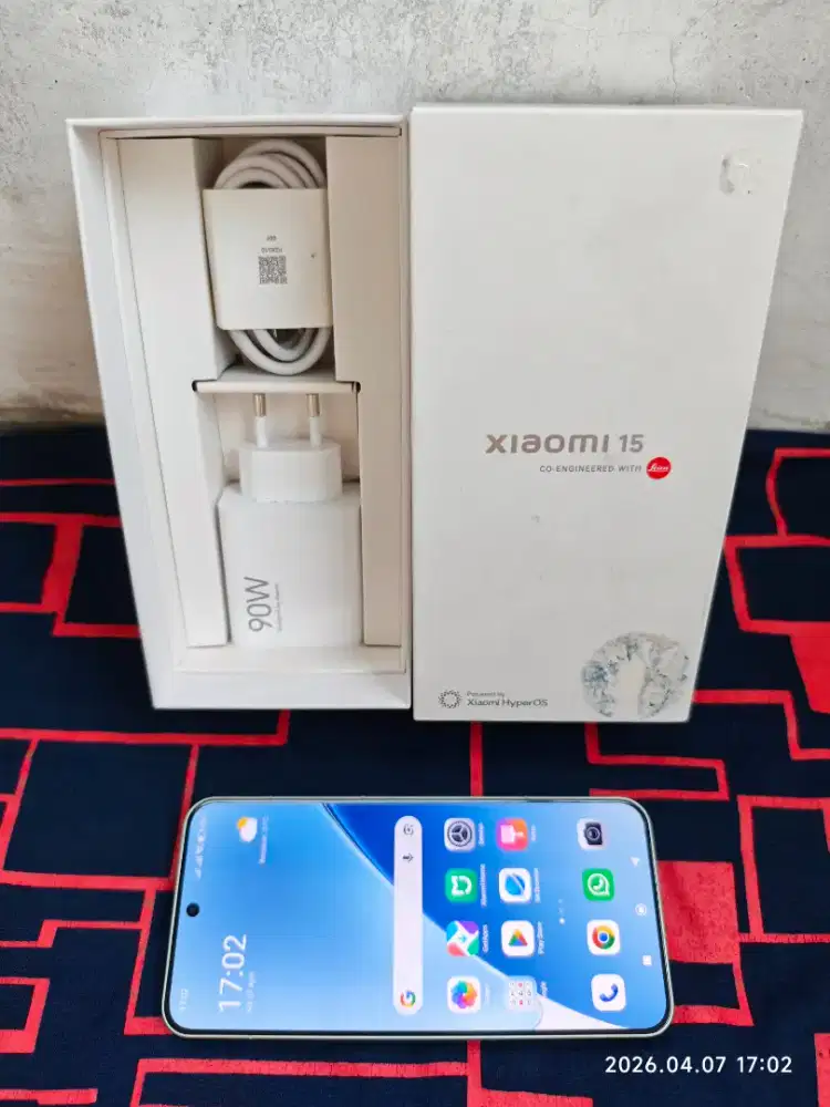 Xiaomi 15 12/256 Fullset ori segel mulus no minus garansi ON 2027