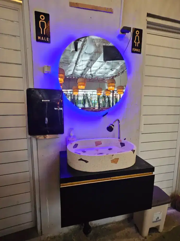 Set Westafel Kaca Lemari