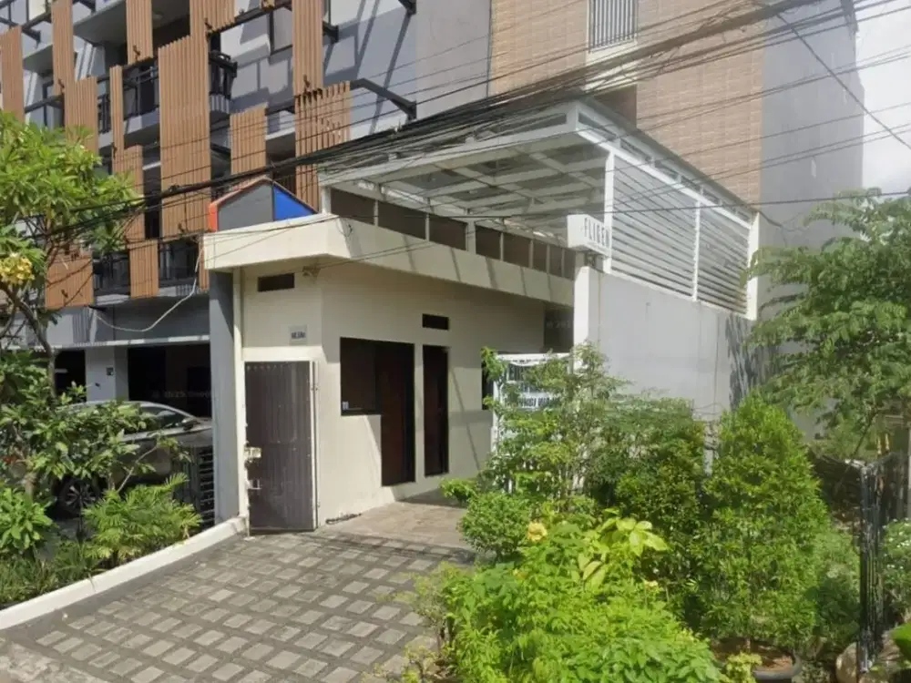 Dijual rumah kost Puloasem Utara Raya, Bangunan multifungsi, cafe dan kost. Investasi yang sangat bagus, Lokasi di jalan raya, sangat strategis