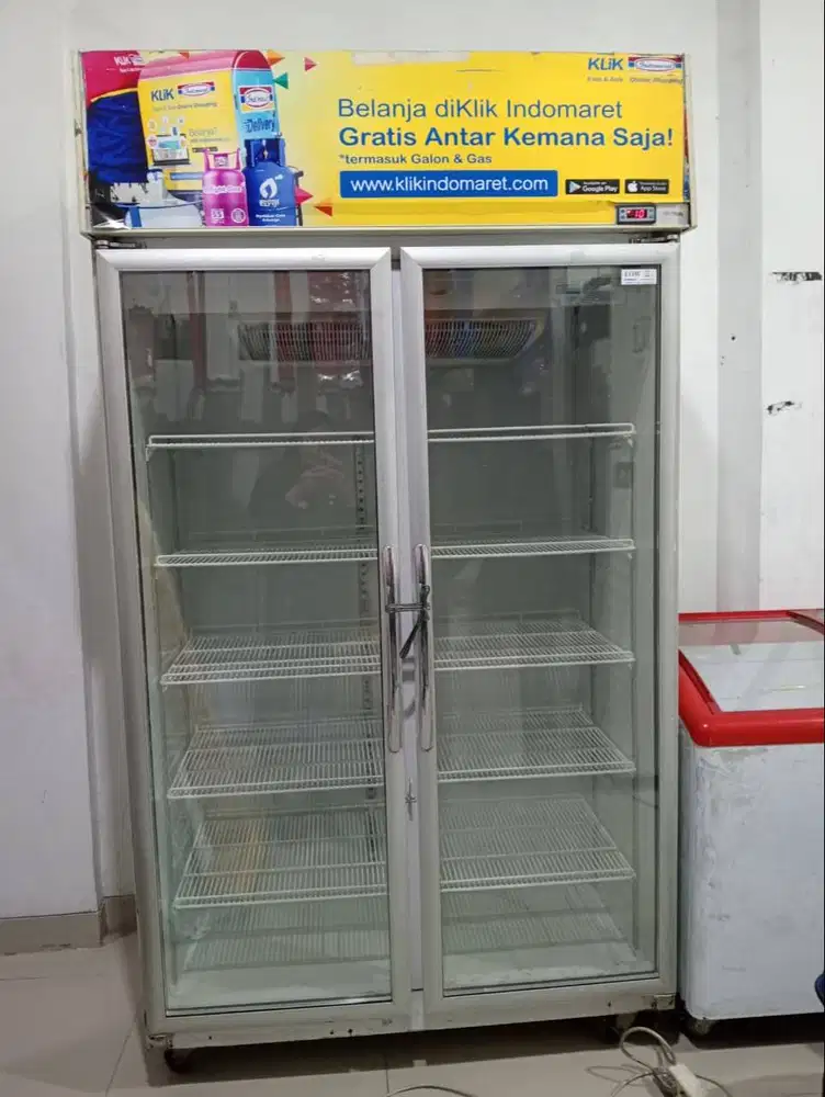 jual rugi showcase murah bekas merk gea 1000L normal siap pinang