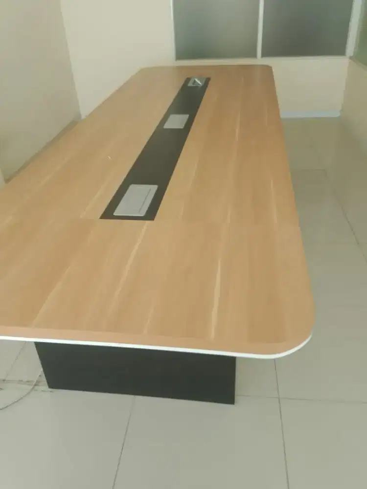 Meja Meeting jual cepat