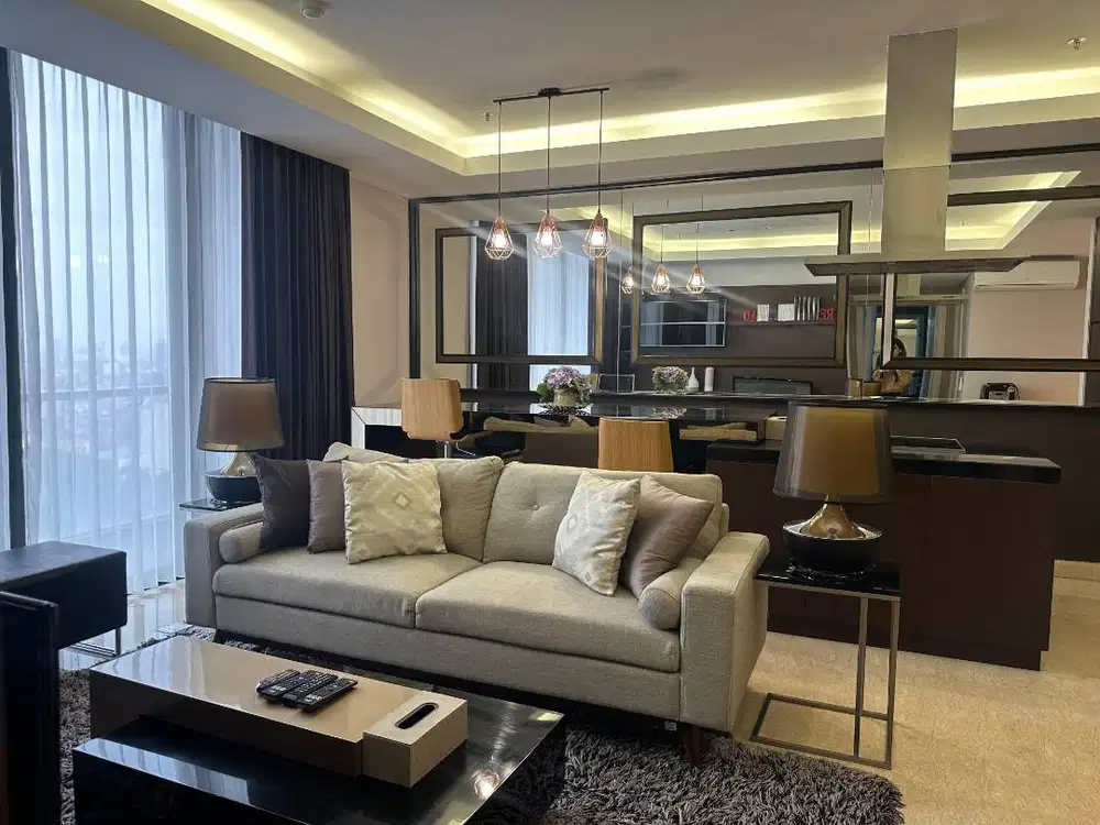 DISEWAKAN APARTEMEN CIPUTRA WORLD THE VOILA TIPE 2BR SEMI PRIVATE LIFT