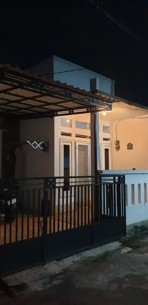 di jual rumah di perumahan bintang metropol