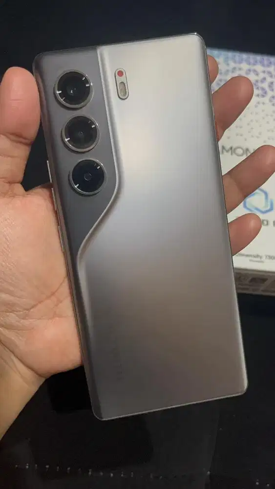 Tecno camon 40 pro 5g