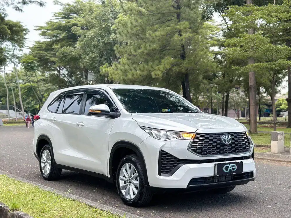 INNOVA ZENIX V AT 2024/ZENIX V MATIC AUTOMATIC PUTIH 2024