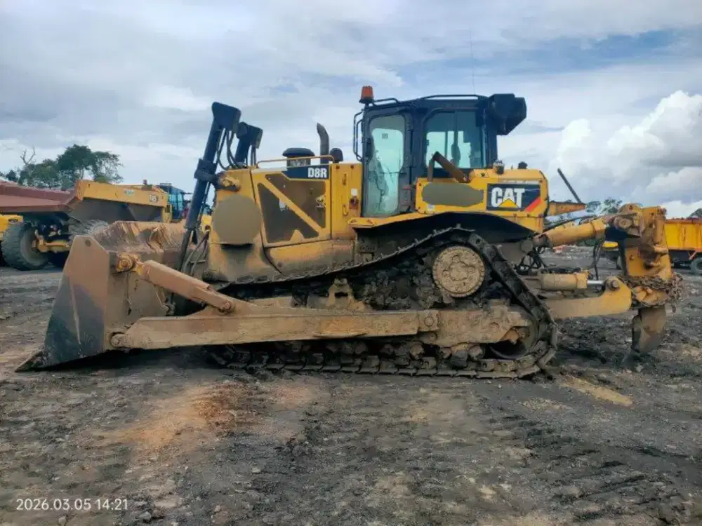 Dozer CAT D8R 2018 HM 10.000an
di Kalsel