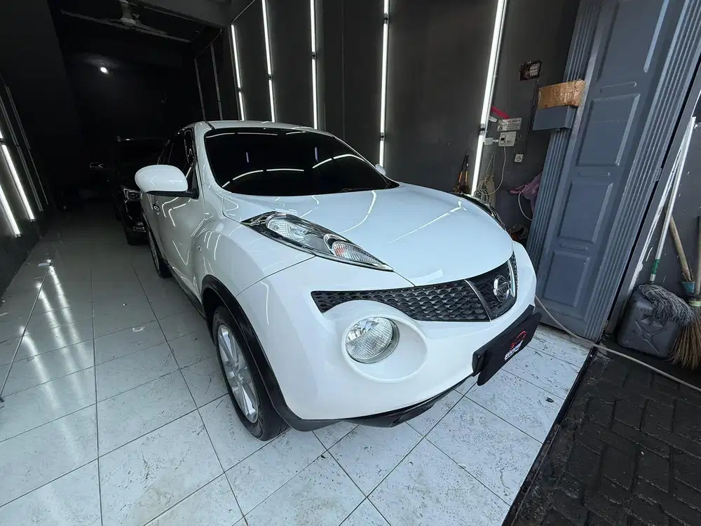 NISSAN JUKE 1.5 RX MATIC 2012 PUTIH JAZZ BRIO AGYA AYLA YARIS WRV