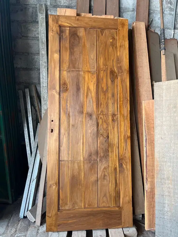 Pintu jati minimalis