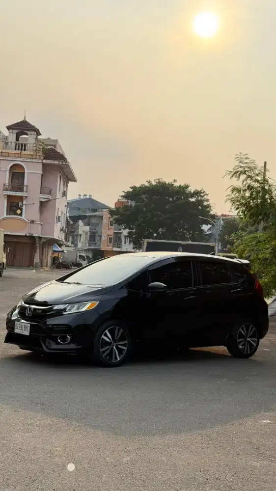 HONDA JAZZ GK 5 AUTOMATIC 2018