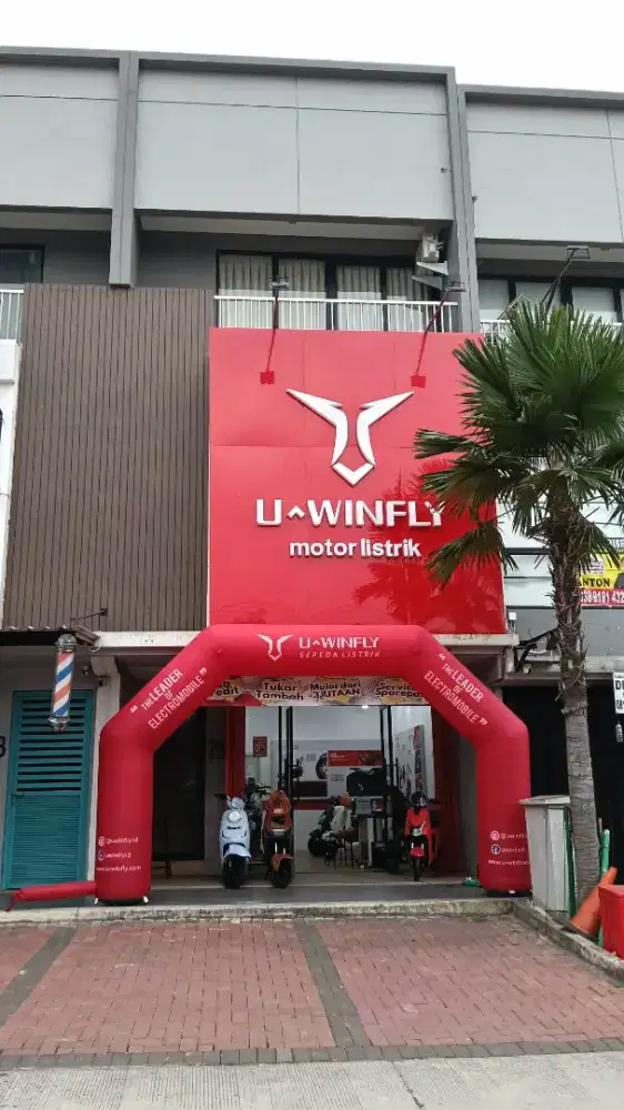 DICARI KARYAWAN MONTIR SHOWROOM