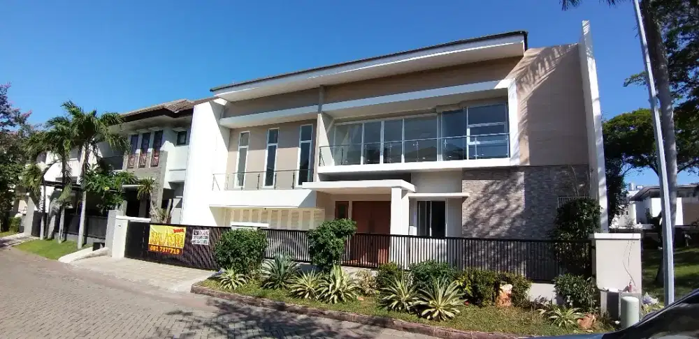 Antonio. Langka lebar 17m, sebelah taman(bukan hook)