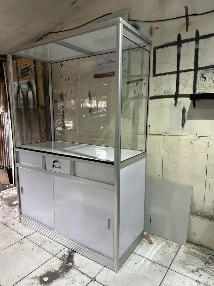 Gerobak etalase serbaguna