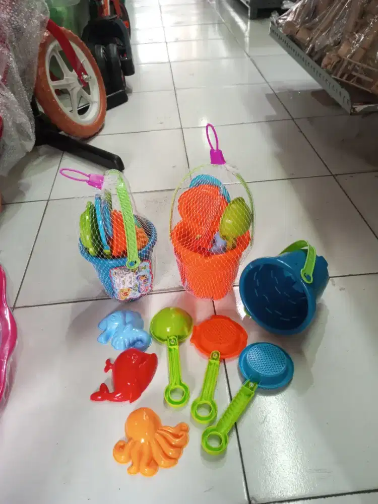 Mainan Anak Ember Pasir set