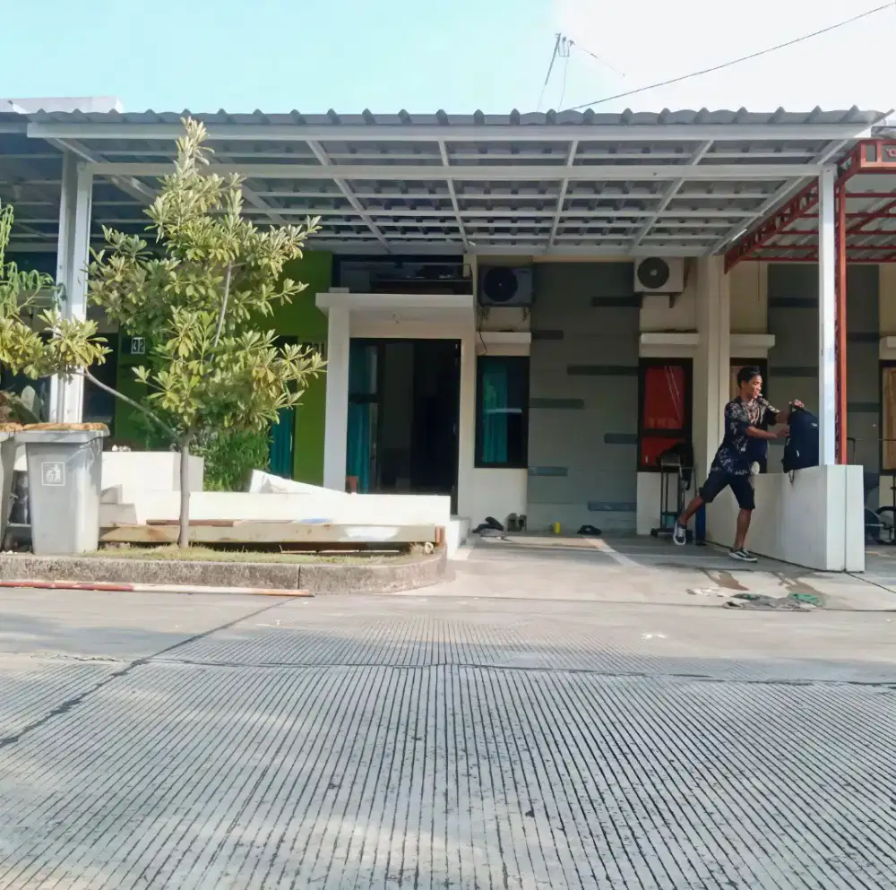 Kanopi rangka baja ringan