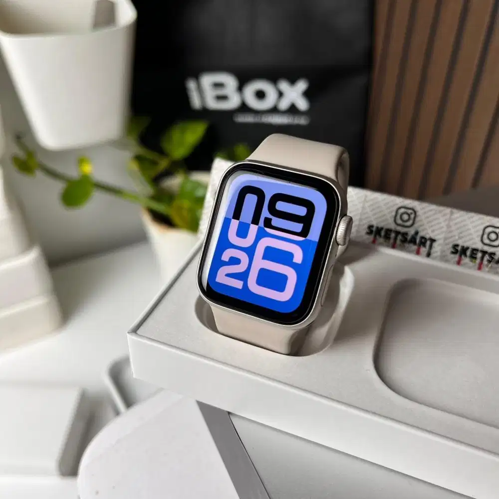 Apple Watch SE Gen 2 40mm iBox Starlight iwatch All Original