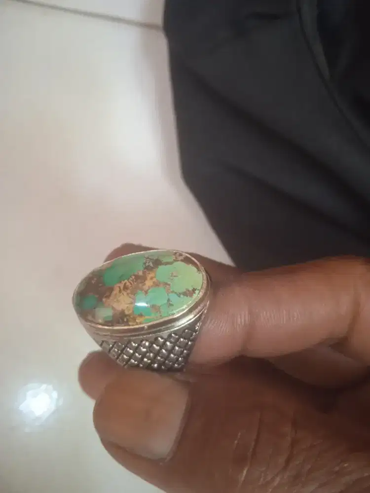 Jual aja batu bacan Doko dan pirus persia ring 7 sudah bodyglas.