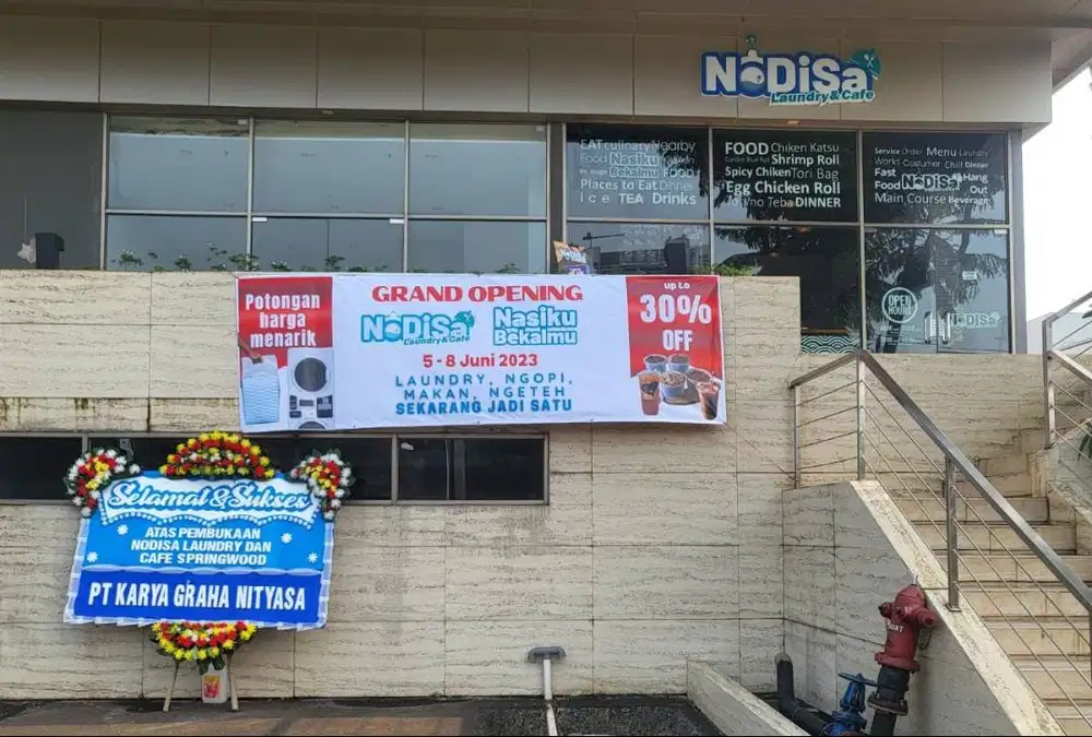 DISEWAKAN BANGUNAN KOMERSIL 2 LANTAI APARTEMEN SPRINGWOOD