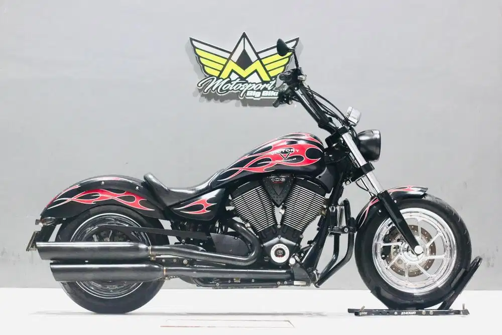 Victory vegas highball 1750 mulus terawat mesin sehat siap pakai