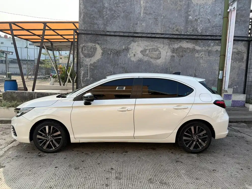 Honda City RS Hatchback 2021 Bensin