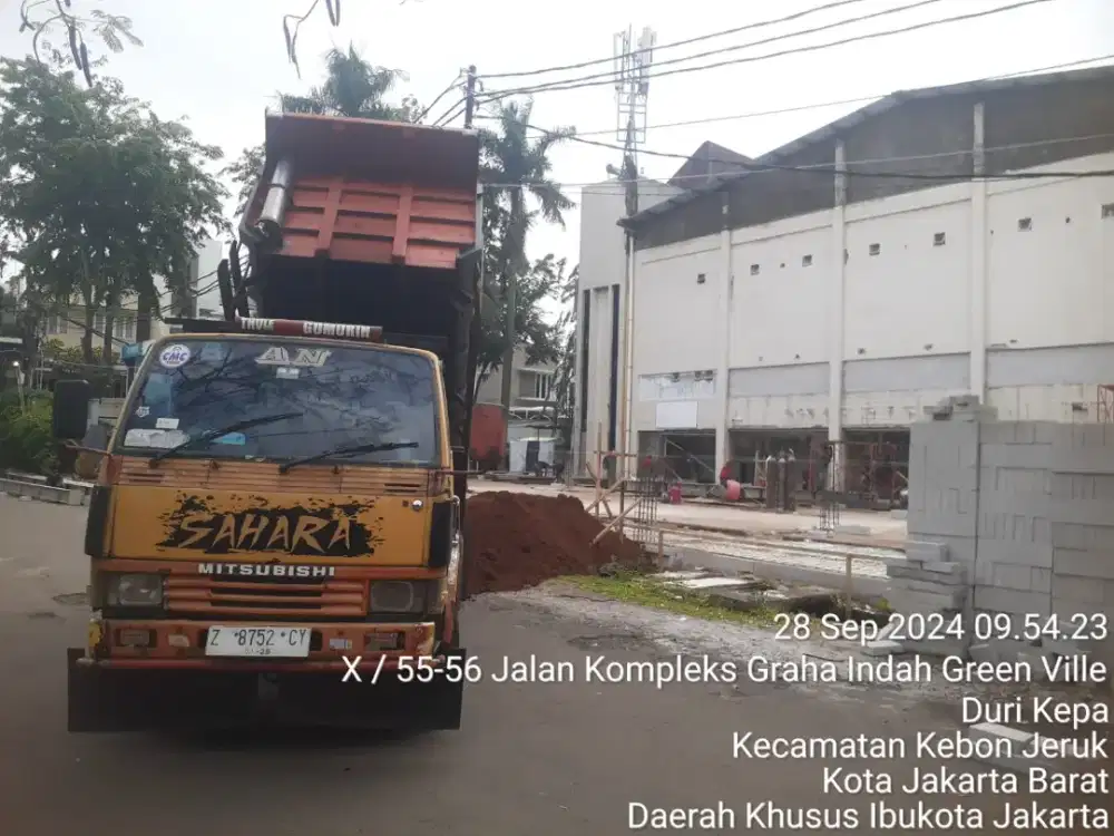 Urukan Tanah Campur pengurugan Tanah merah puing murni