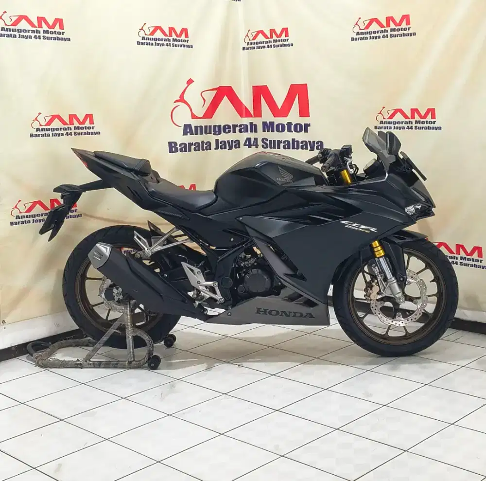 Unit mulus Km 3 Ribu Honda New CBR 150 Tahun 2024 warna Hitam
