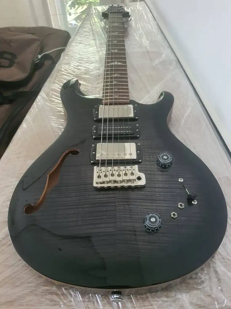 PRS SE Special Semi Hollow