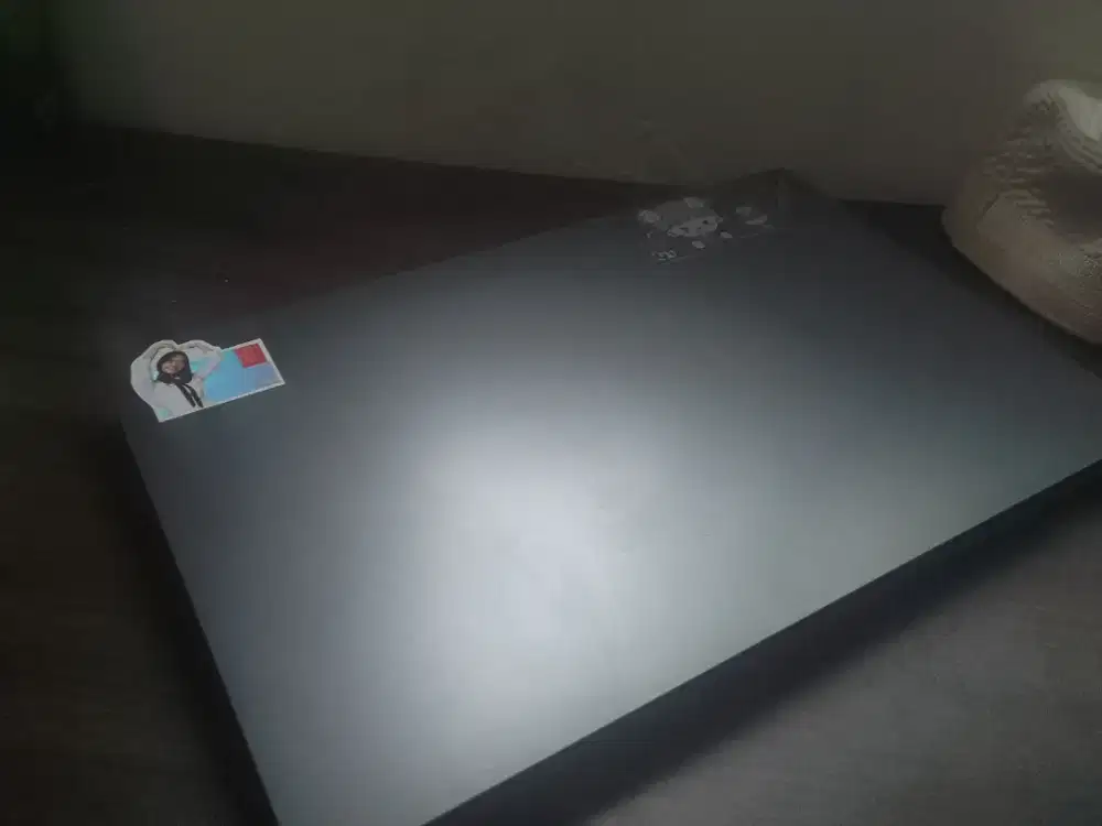 Laptop bekas Axioo 3 juta