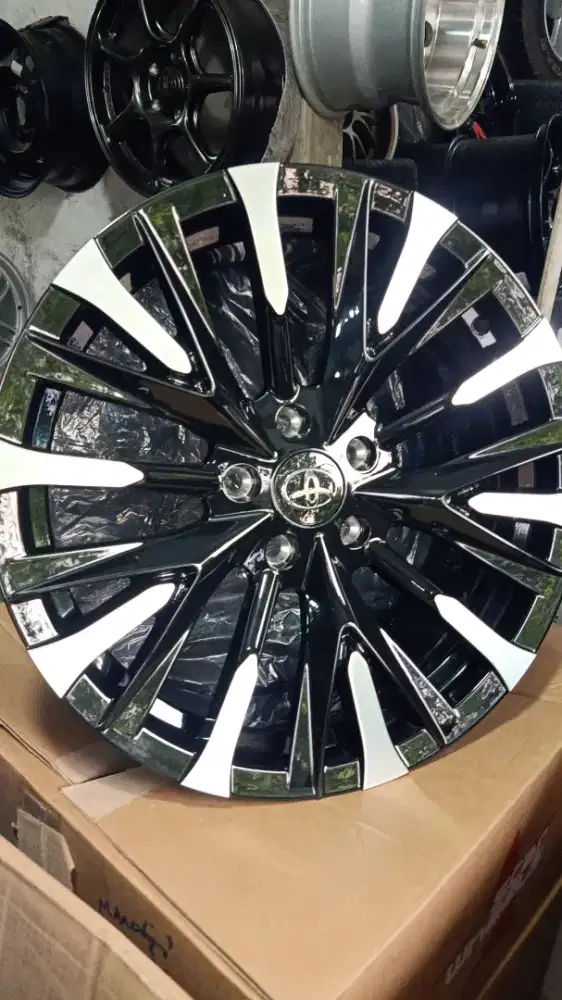 Alphard reply ring 18x8in ET 40