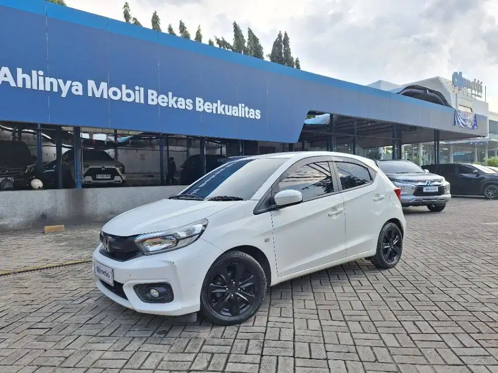 LOW DP Honda Brio Satya 1.2 E Bensin-AT 2019 BIP
