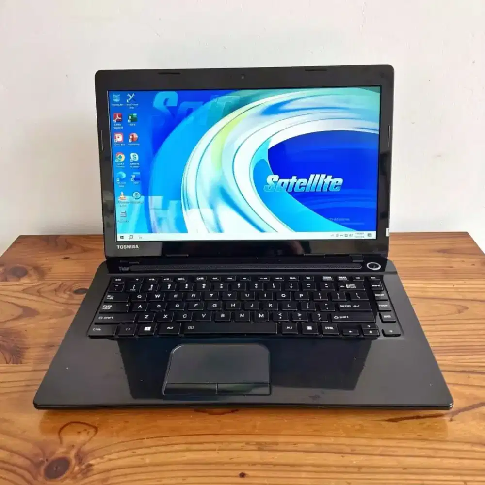 Toshiba C40 i5 – Performa Ngebut, Harga Bersahabat!