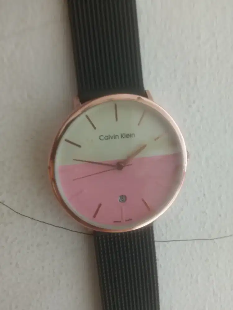 Jam tangan unisex