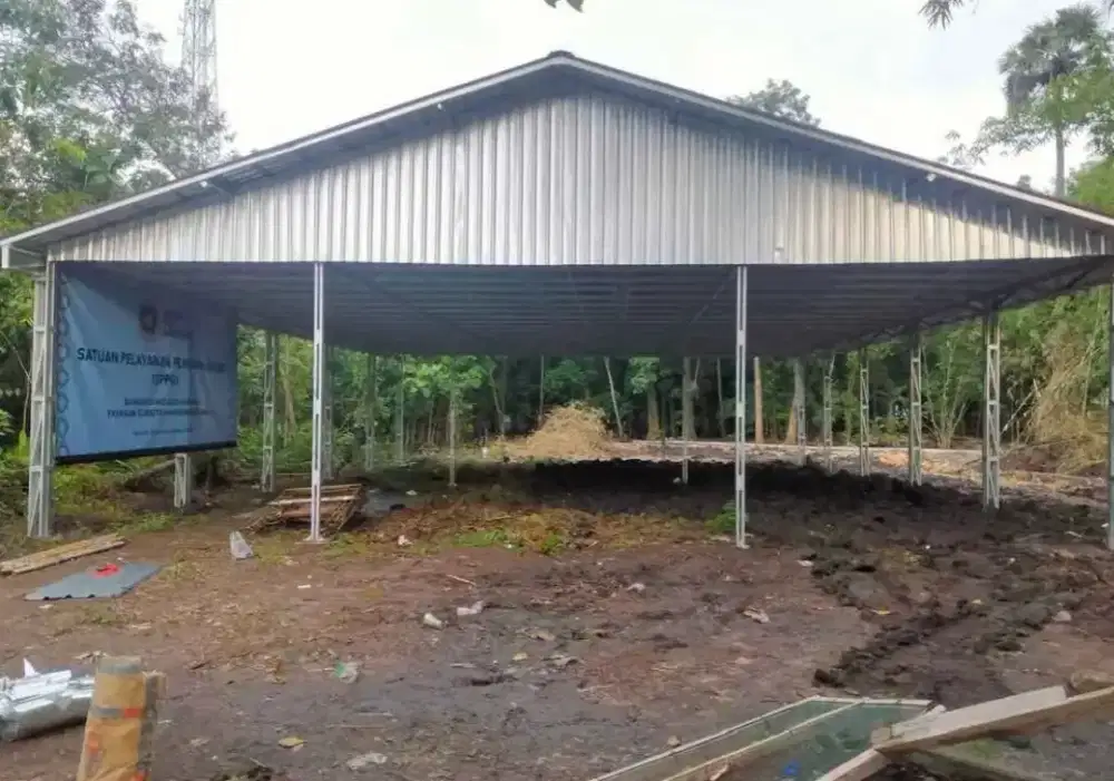 Pembuatan kandang ternak baja ringan