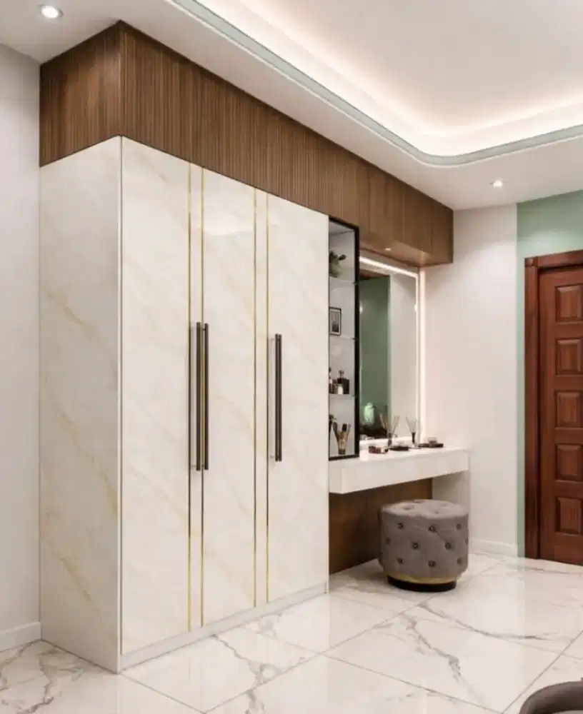 Wardrobe Lemari Custom HPL