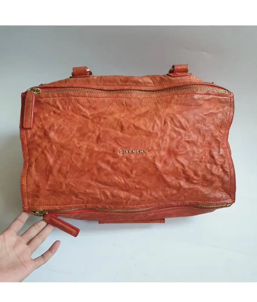 Preloved Givenchy Pandora Pepe Leather – Orange (2010)