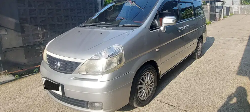 Nissan Serena 2012 Bensin