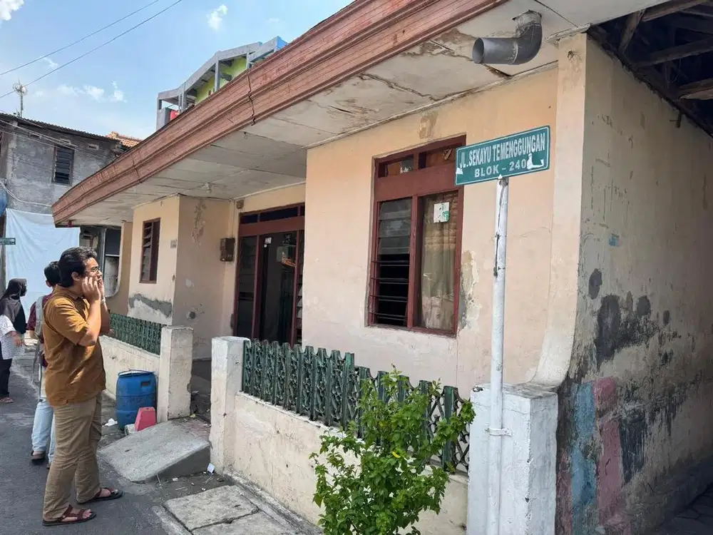 Dijual Rumah Kos Strategis Belakang Mall Paragon, Potensi Tinggi