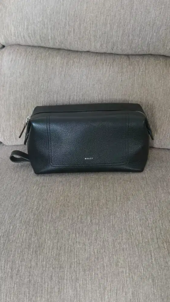 Tas BALLY  TAS TANGAN PRIA